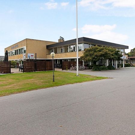 Hotel/ Apartments Marina Ґрено Екстер'єр фото