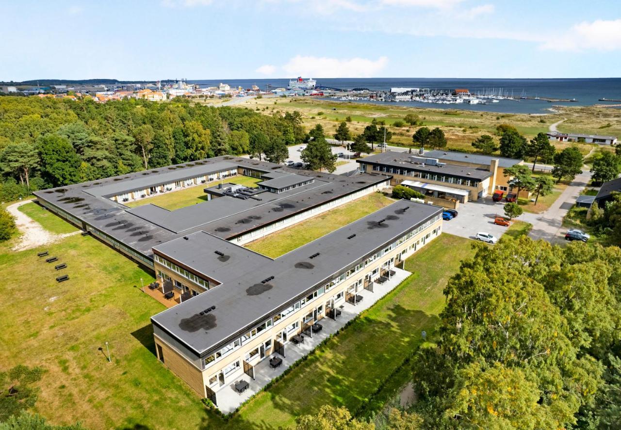 Hotel/ Apartments Marina Ґрено Екстер'єр фото