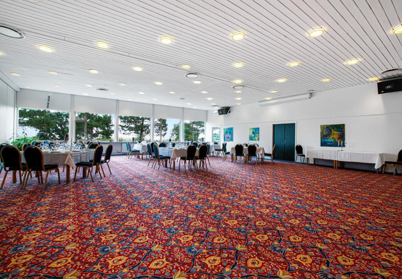Hotel/ Apartments Marina Ґрено Екстер'єр фото