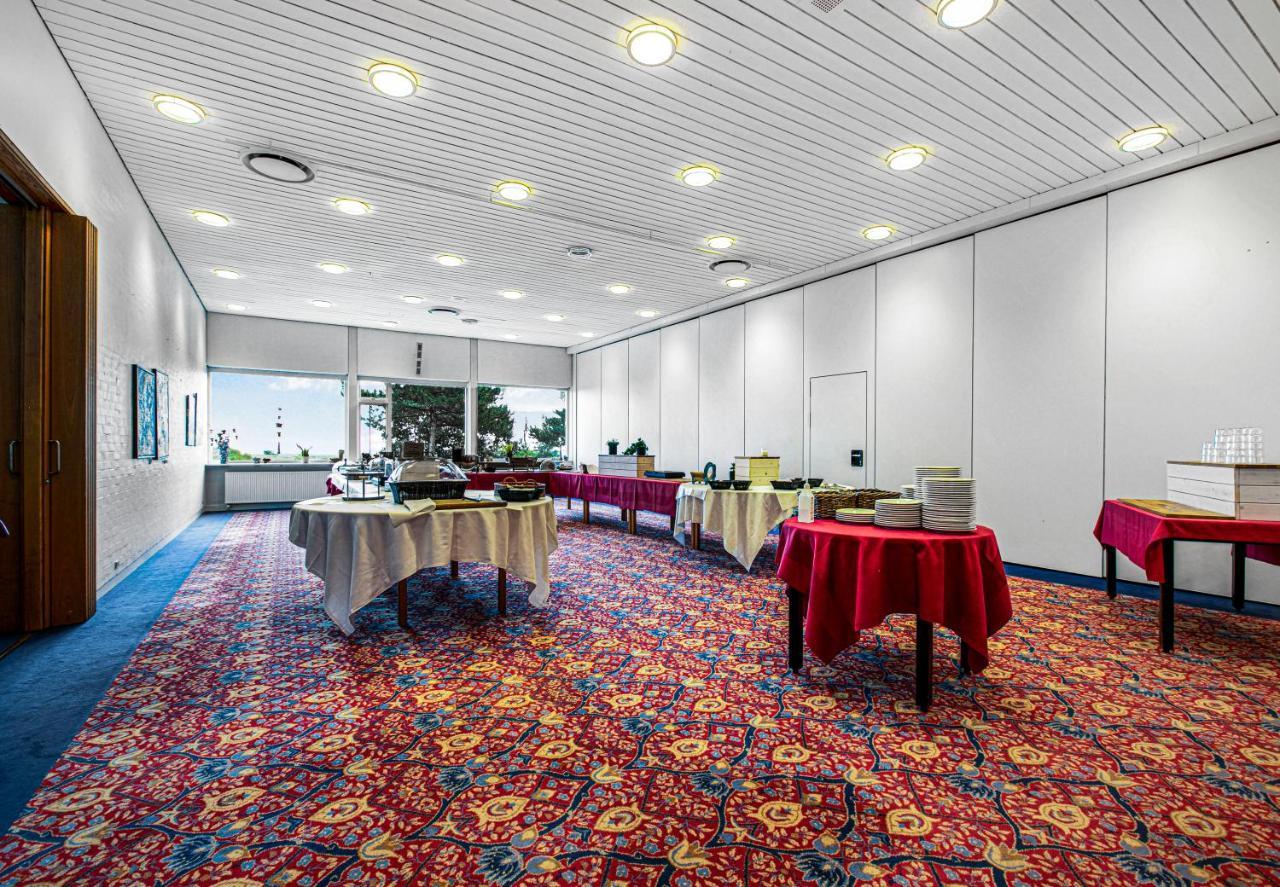 Hotel/ Apartments Marina Ґрено Екстер'єр фото